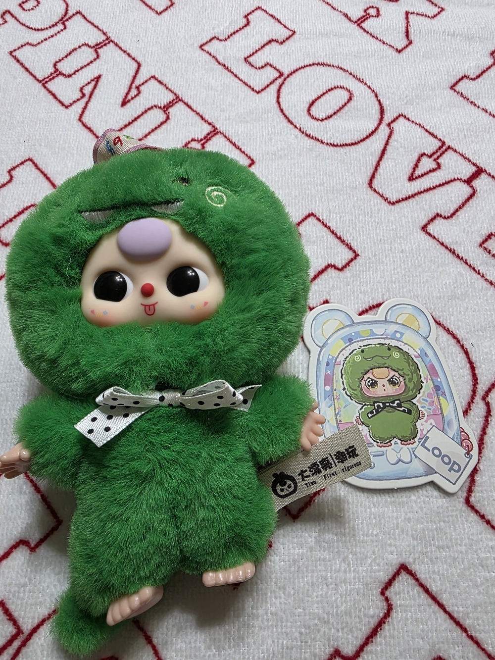 Loop Baby Three Dino Mini Animal World
